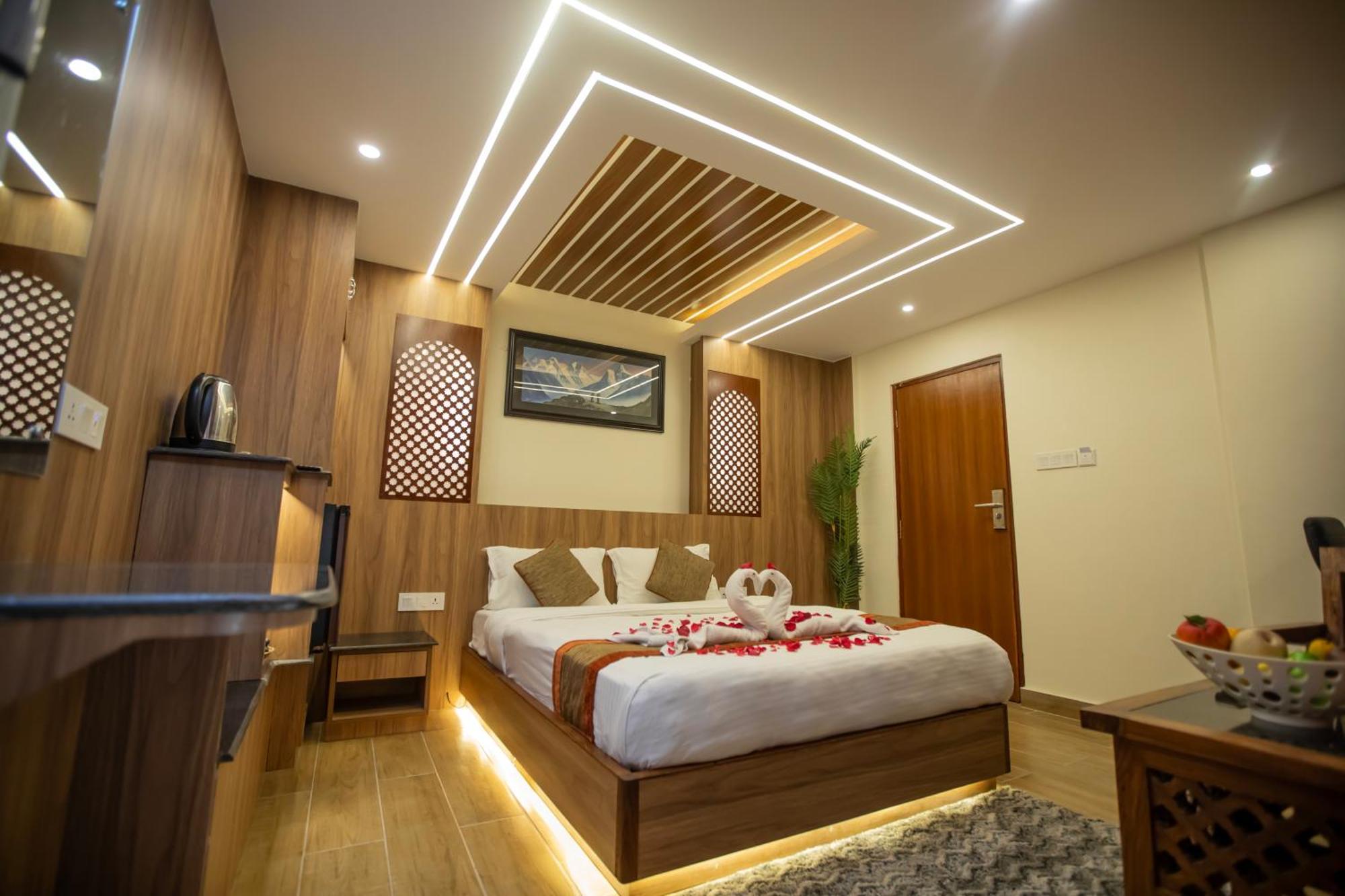 Capital Boutique Hotel Катманду Экстерьер фото